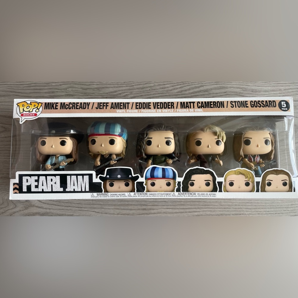 NEW - Funko POP Rocks - 5pk Vinyl Collectible Figures - Pearl Jam, multicolor